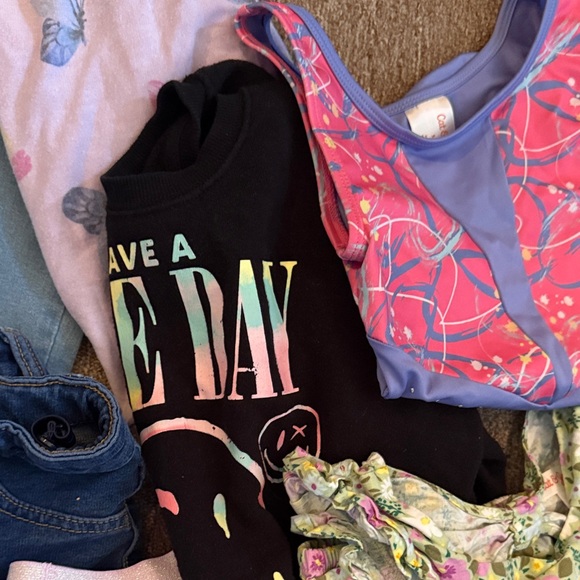 Colorful Girls 6 - 6/7 Clothing Bundle - Picture 4 of 5